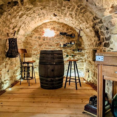 Charmante Suite Independante Avec Cave A Vin Cournonsec Экстерьер фото